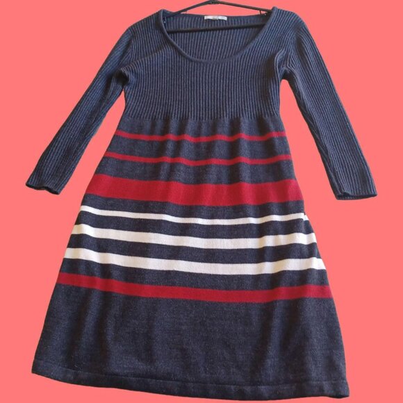 !Gorgeous Long Sleeve Knit Dress! by Studio One - Picture 1 of 3